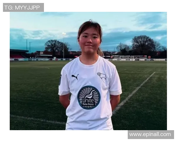 3号足球明星女的荣耀与挑战她如何在绿茵场上书写自己的传奇故事